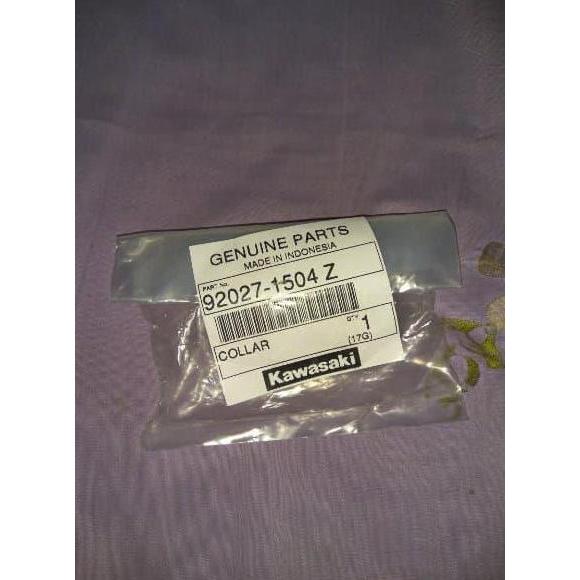 Collar Atau Bos Tromol Depan Kawasaki Ninja R Atau Ninja Rr Original