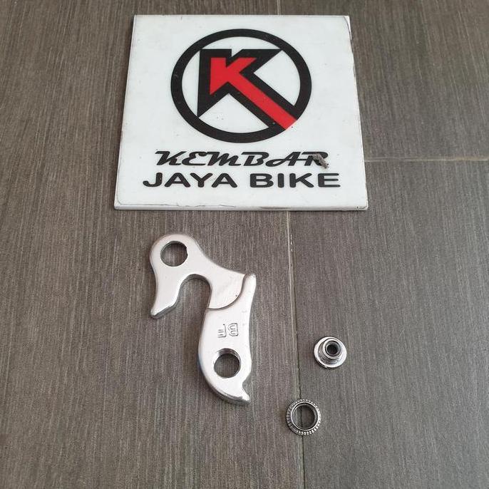 Anting RD / RD Hanger TY03