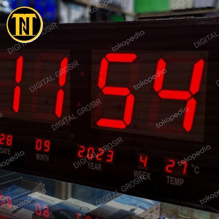Jam Dinding Digital Led Jumbo  7037