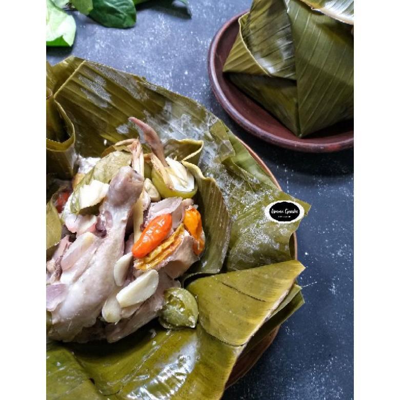 Terlaris Garang Asem Ayam Yu Sekar (porsi family) Frozen food