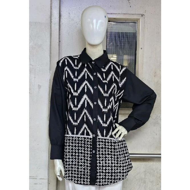 Saiara Kezia Saiara Kezia Hitam Kemeja Hitam Batik Kombinasi Katun Toyobo