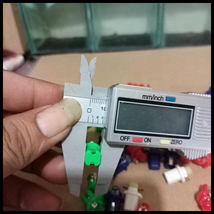 GRATIS ONGKIR FITING LAMPU T5 DASHBOARD PANEL AC SPEEDOMETER B8,5D 