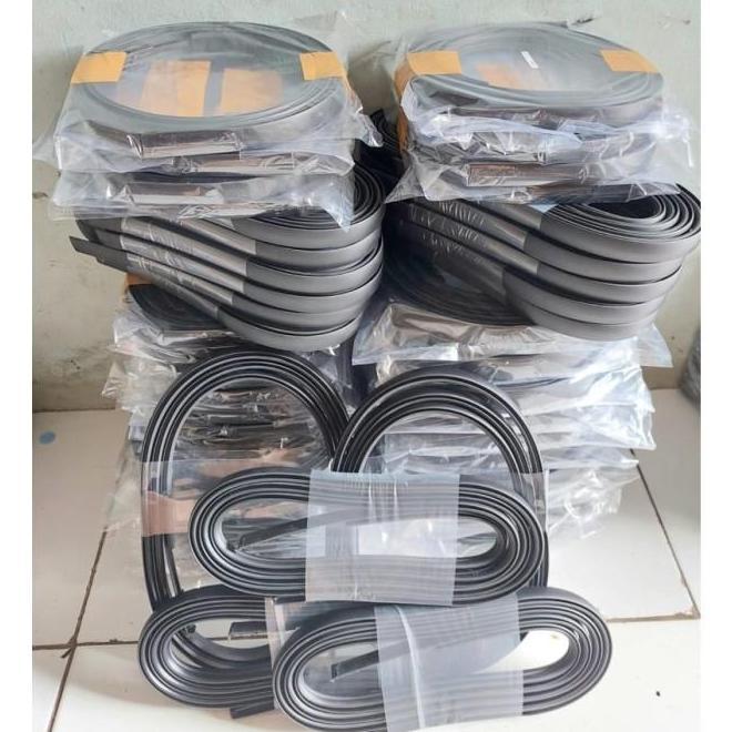 Karet Roof/Karet List Moulding / Atap Mobil Grand Livina/Livina/All Livina/Livina Ex-Gear