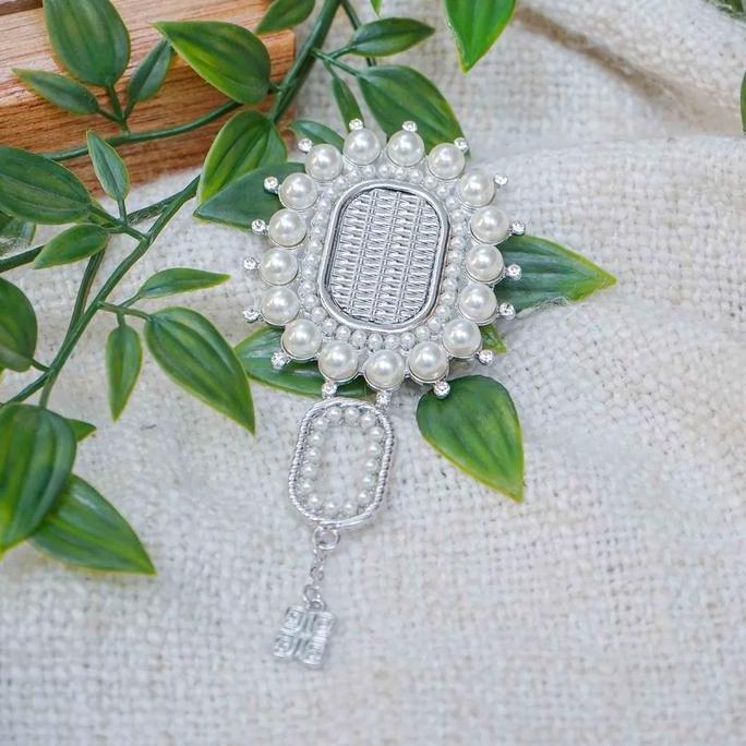 New  Restu Anggraini - Trijata Brooch