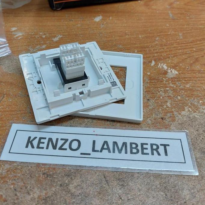 outlet data cat 6 boss tipe B1031CAT6/STOP KONTAK DATA CAT 6 BOSS