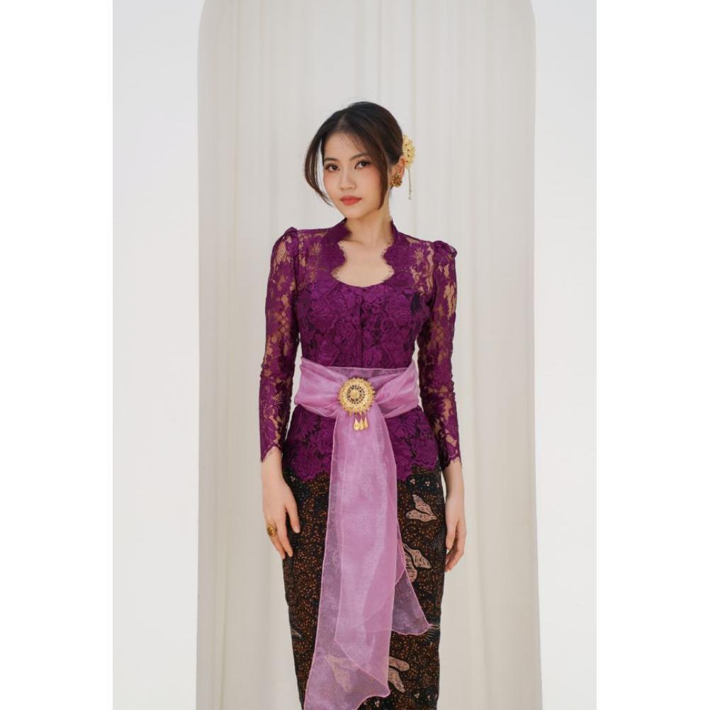 TERMURAH Kebaya Kutubaru Tepi Renda Kebaya Modern Kancing Tengah Kebaya Anyelir KEKINIAN