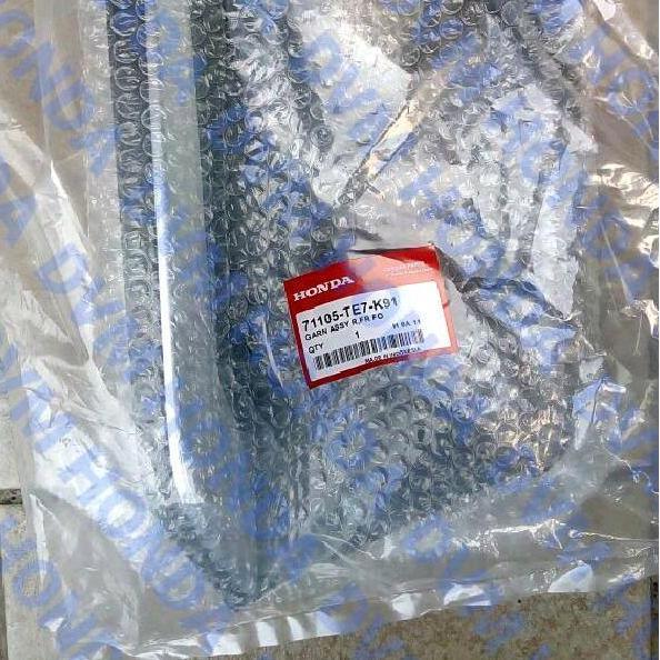 Cover Fog Lamp Kanan Original Mobilio RS