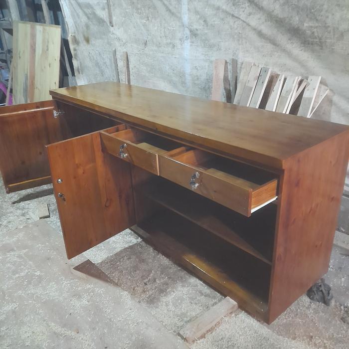 meja barista cafe minimalis