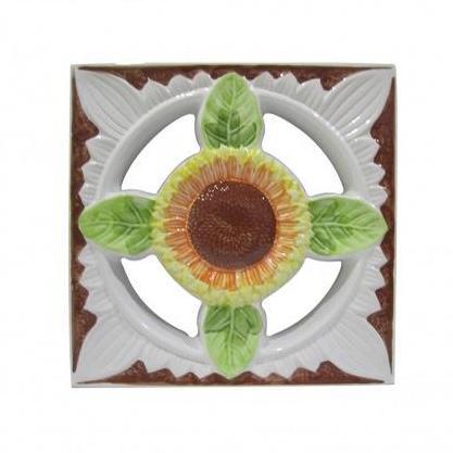 Roster / Loster Keramik Trisensa / Lubang Angin 30x30 cm Motif Bunga