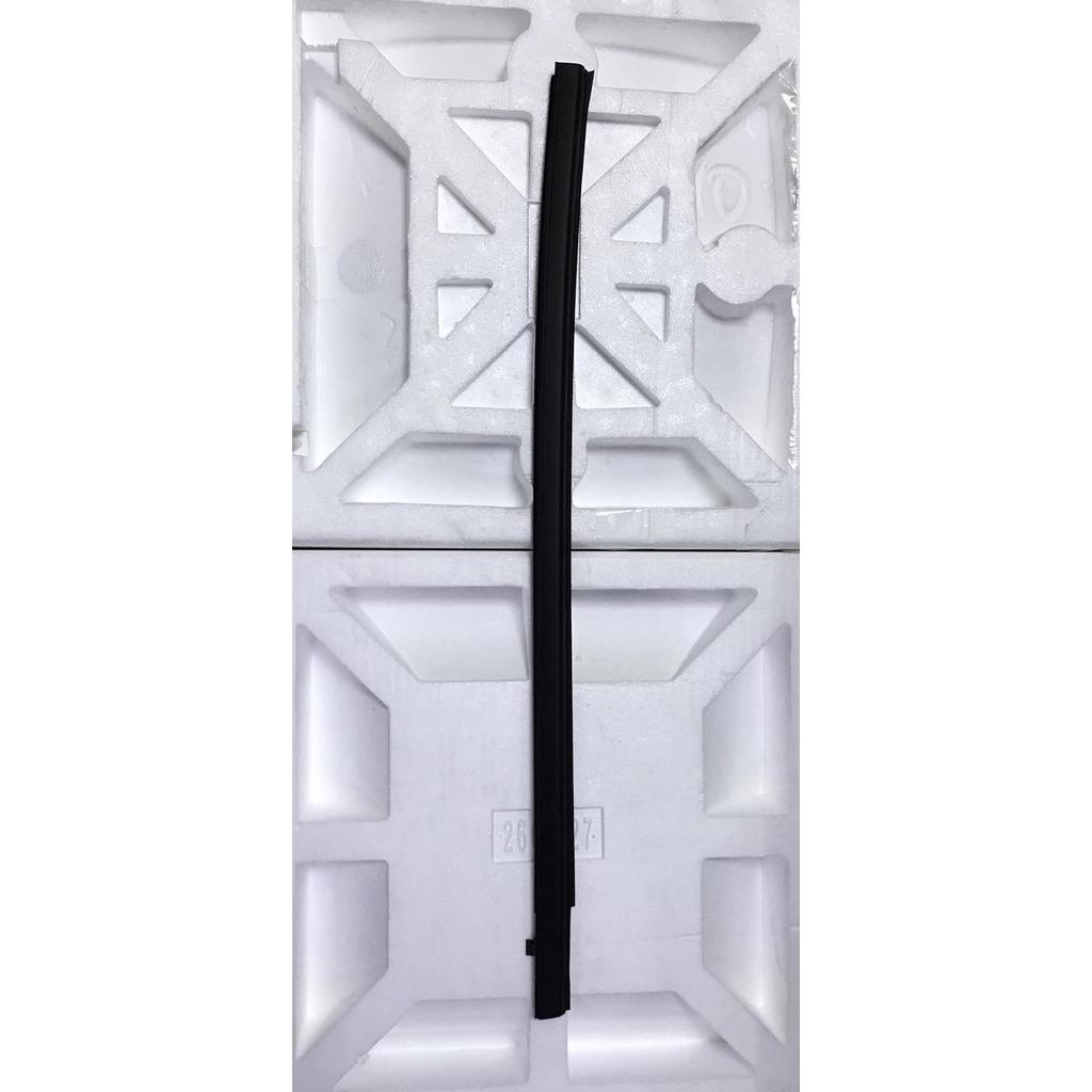 Pelipit Kaca/List Pintu Idsi 2004 Gd3 Kaca Honda Jazz Vtec 2004-2008