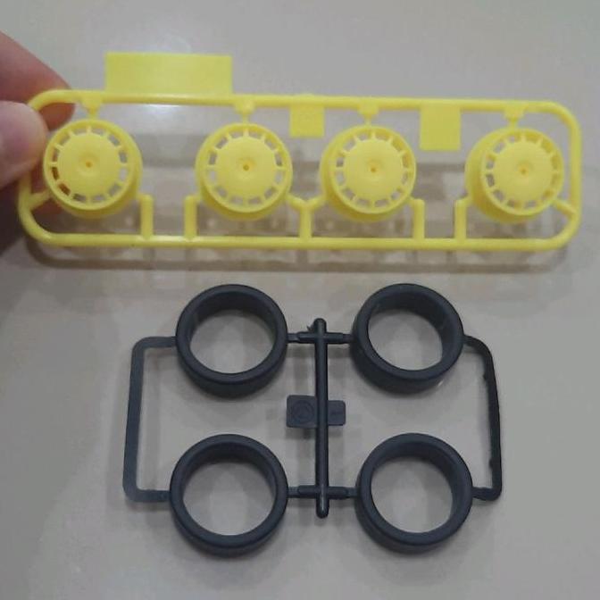 Velg Dish Kuning Fluorescent + Ban Ori Tamiya