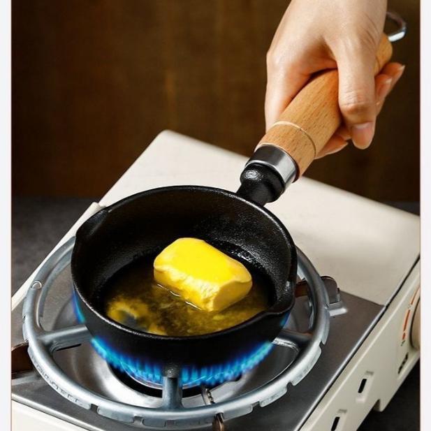 Termurah / Hot Sale Panci Kecil 13Cm Cast Iron Small Oil Pot Goreng Telur Gagang Kayu Omelet Pan