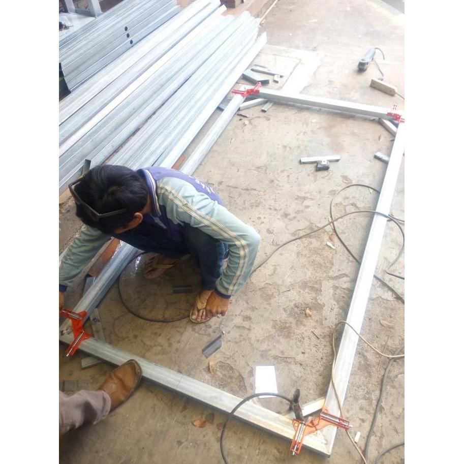 klem sudut / catok siku / clamp corner 3"