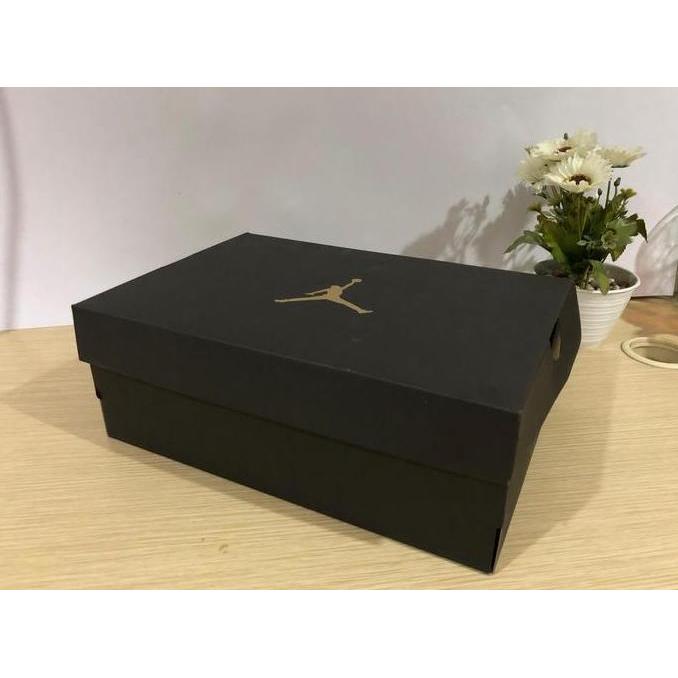 INER_BOX_SEPATU_JORDAN_HITAM