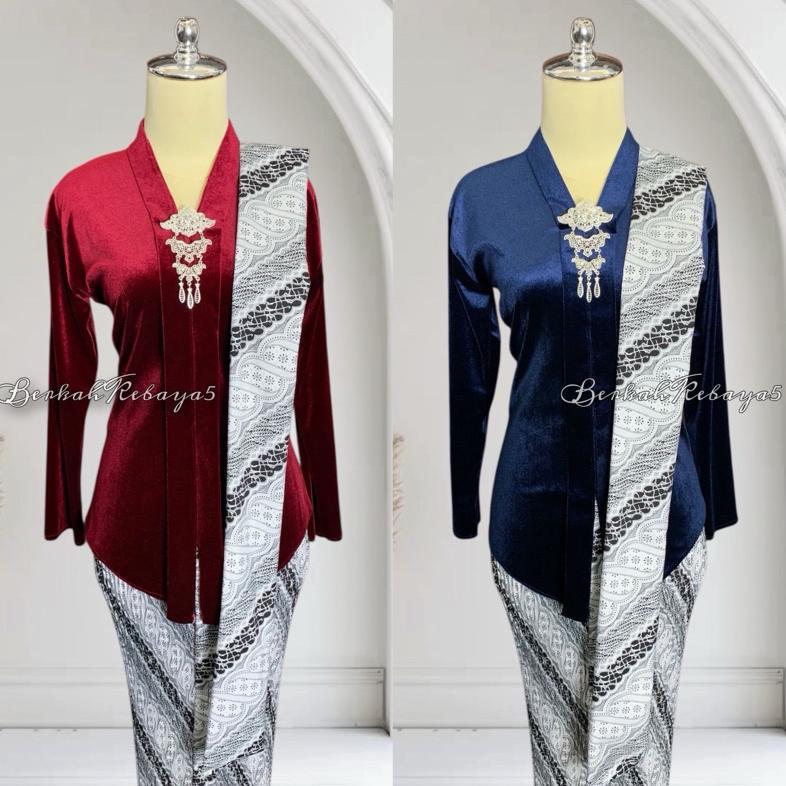 MARTARYNASTALL SETELAN KEBAYA KARTINI ENCIM BLUDRU / KEBAYA + SELENDANG + JARIK MOTIF LERENG SOGAN P