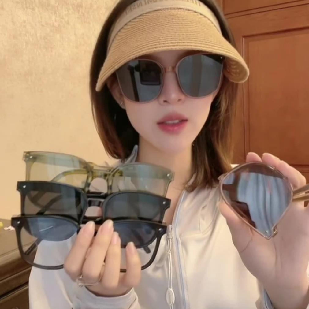 HARGA GROSIR Kacamata Wanita Gaya Retro Kacamata Kotak besar Lipa Kacamata Wanita Gaya Korea uv400 *