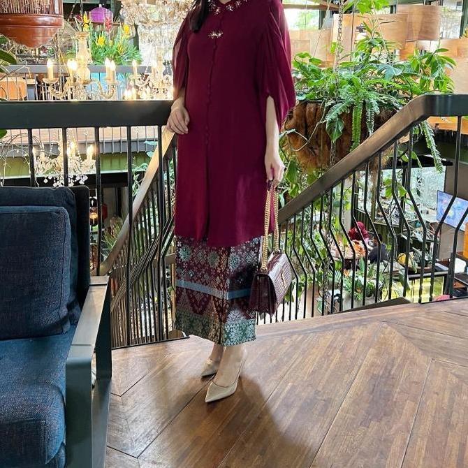 Uprelig- Lausboutique-Tunik Maisa-Seri 0108-Hanya Tunik Kancing Muslim