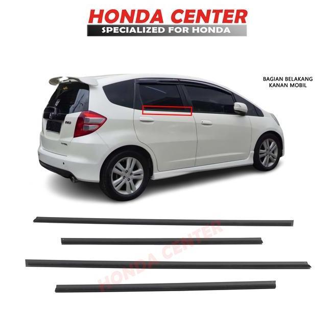 Pelipit Karet Kaca Set 4 Ge8 Kaca 2014 Set Pintu Luar Mobil Jazz S Rs 2008 2009 2010 2011 2012 2013 
