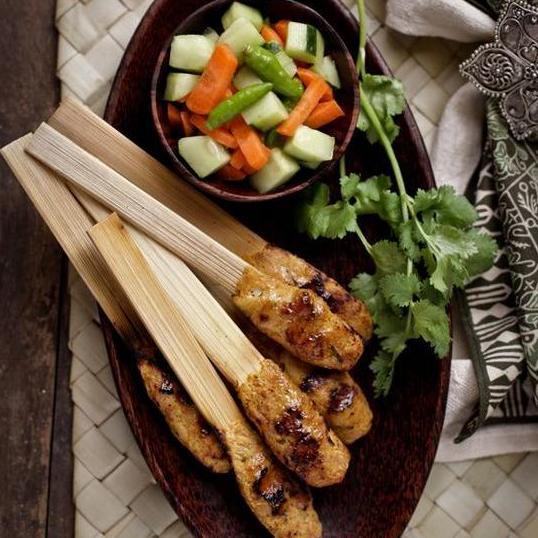 Taberu- Tusuk Sate Lilit Isi 100Pcs/ Tusuk Sate Lilit Bambu / Tusuk Sate Bali / Tusuk Sate Gepeng /T