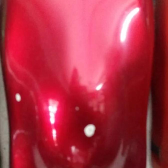 Cat oplos pu Merah metalic / cat oplos merah metalik 1/2kg