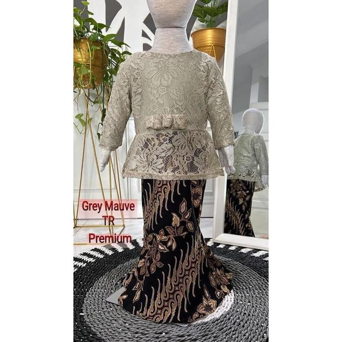 Kebaya Anak 1-7Thn/Kebaya Wisuda Anak Tk/Baju Kartini/Rok Duyung Batik