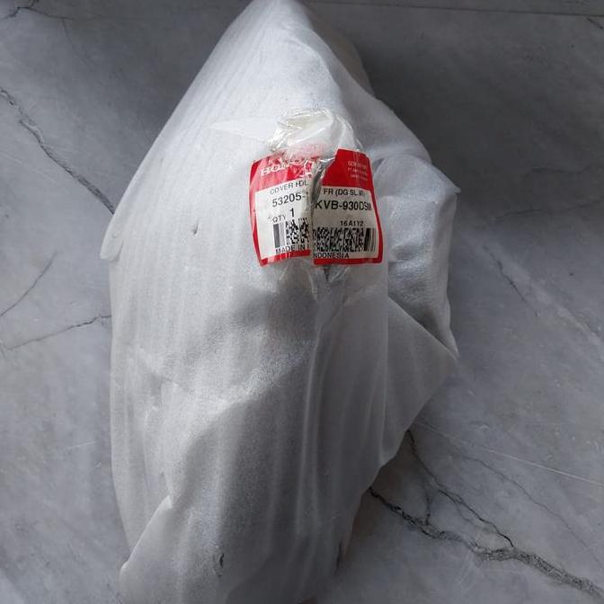 SPAREPART VARIO 110 : 53205-KVB-930DSM COVER BATOK DEPAN SILVER VARIO 110 CW KARBU LAMA ORI AHM