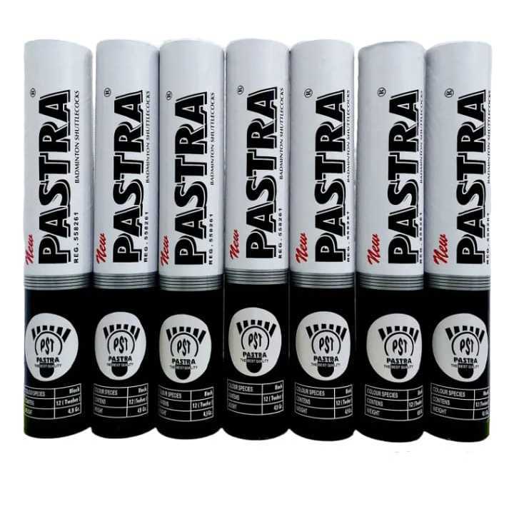Shuttlecock Pastra Hitam Putih