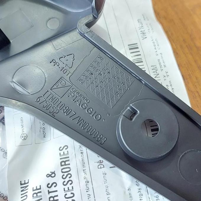 Pijakan Kaki Kanan Sprint Primavera Ori Piaggio Vespa Right Footstep