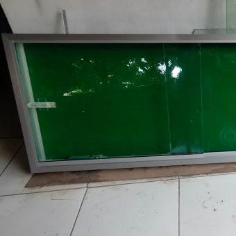 Papan Mading Kaca 60 150 Cm