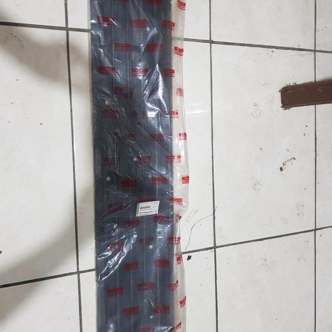 Ready Karet Footstep Belakang Mobil Panther Capsul