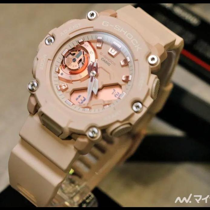 Casio G-Shock GMA-S2200M-4ADR Jam Tangan Wanita Analog Digital