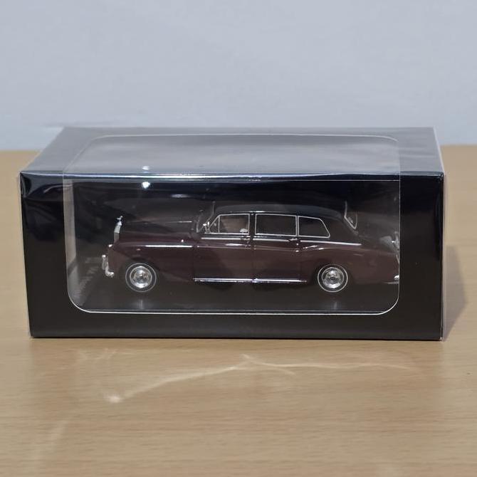 DCM Rolls Royce Phantom VI Black Red Diecast Koleksi Mobil Mainan Mini Scale 1/64 Dengan Kotak Akril