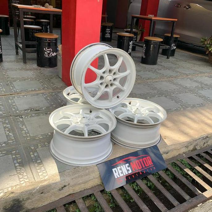 Aksesoris Mobil Velg 15 Ex Pasang Di Brio