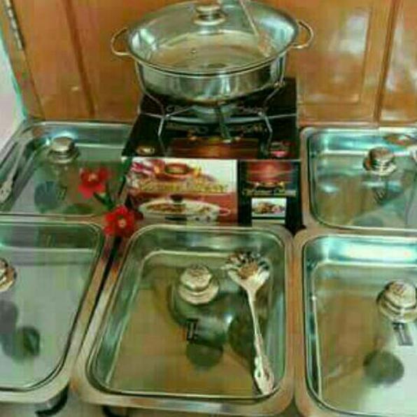 Promo Tempat Makan Prasmanan Set Tutup Full Kaca Atau Batik Bahan Stainless Isi 5 Kotak + 1 Bulat Me