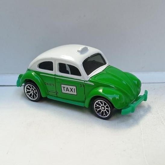 MATCHBOX VOLKSWAGEN VW BEETLE TAXI HERO CITY 2002 LOOSE DIECAST (s)