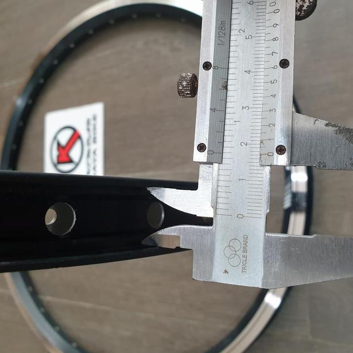 Rim / Velg 20" 36H Araya FB20 Black