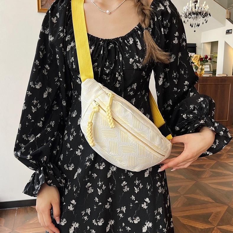 best sale [ready] tas selempang wanita korea kekinian tas pinggang olahraga lucu puffy aesthetic chi