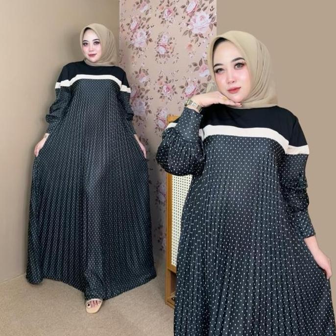 BELI (READY) Gamis Raya Plisket motif polkadot Bahan Jersey Dan Knit Bawah Lebar Dan Mayung Ld 100-1