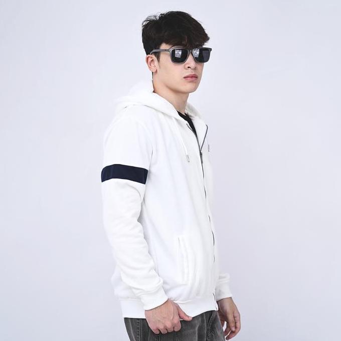 Uomo- Ryusei Jaket Pria Loyalty Cmb White