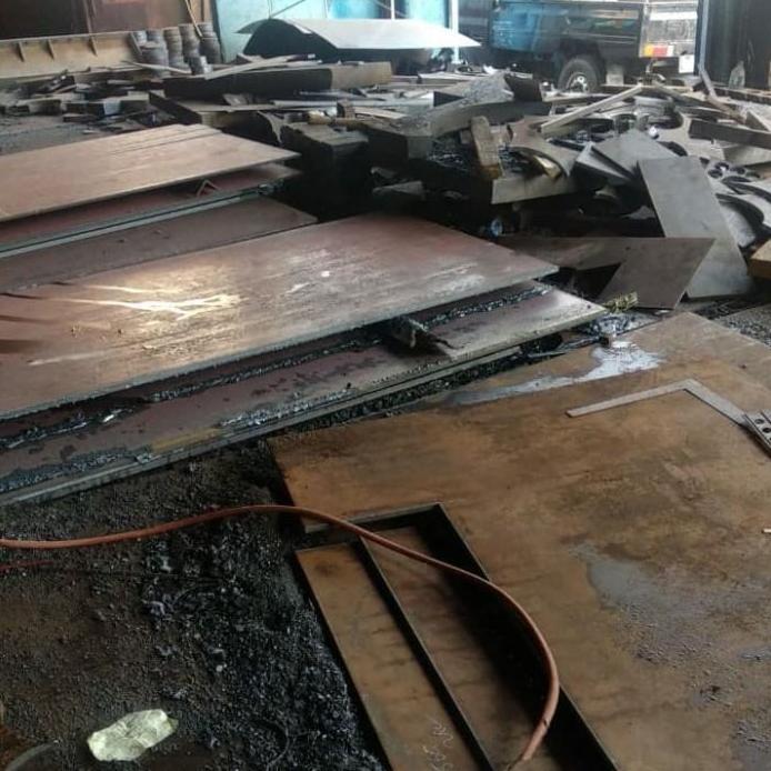 plat besi 8mm 250x250mm plat hitam