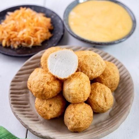 Carne- Bakso Ikan Goreng Roku Bento Bandung