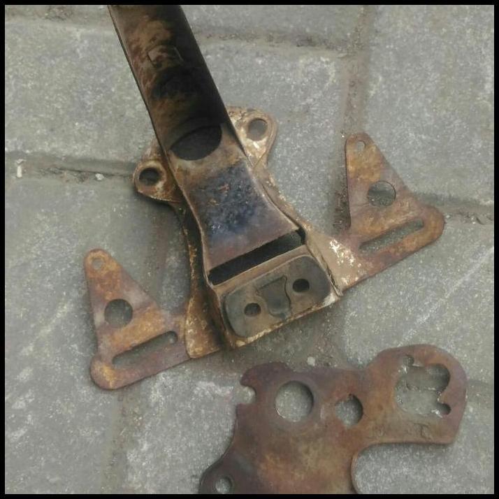 GRATIS ONGKIR PANGKON STOP LAMPU BELAKANG YAMAHA DT100 TRAIL ORIGINAL