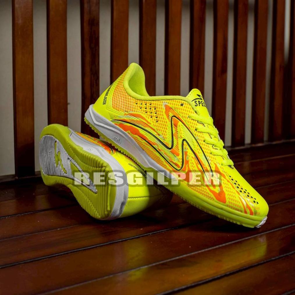 BESTPROMO Sepatu Futsal Specs Accelerator Lightspeed II V4 Elite IN - White Orange