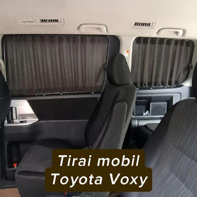 tirai mobil TOYOTA VOXY th 2022