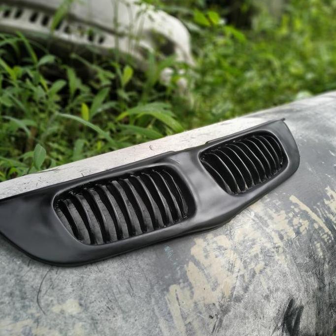 grill mobil vios gen 1 ( 2003-2006 selama gen1 pasti masuk)