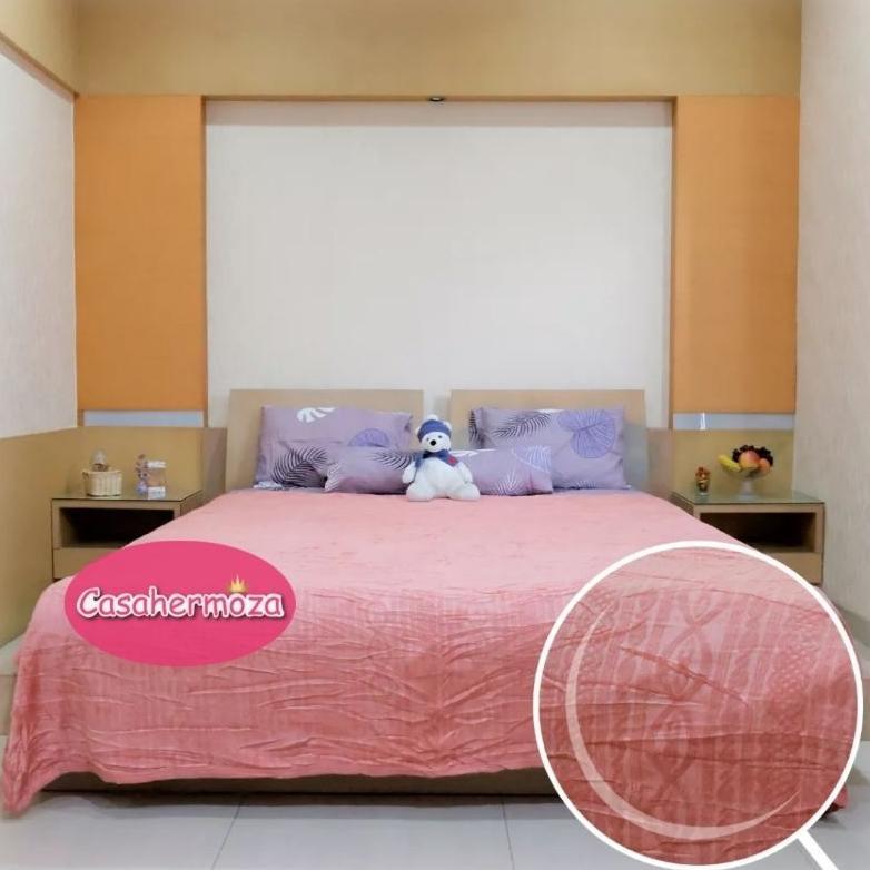 Selimut Bulu Polos Halus | Uk 200 X 230