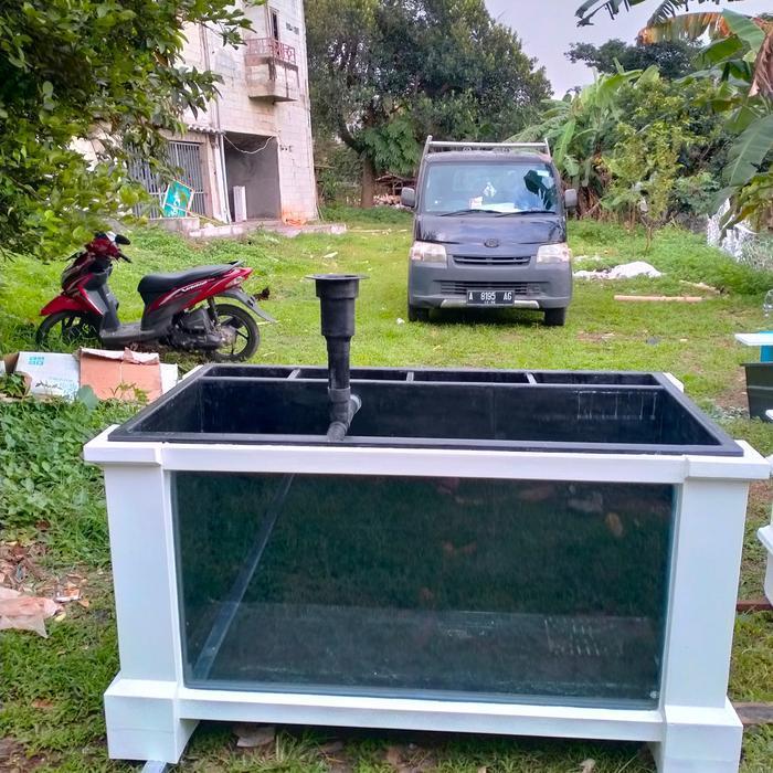 haikal kolam ikan fiber gelas combinasi kaca