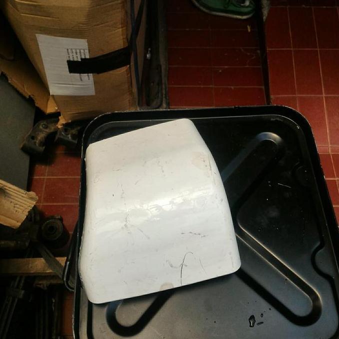 KUPING BUMPER / TANDUK BUMPER DEPAN ISUZU ELF NEW TERBATAS