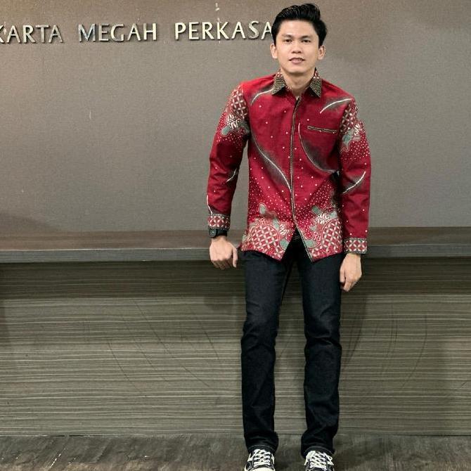 Kemeja Formal Batik Pria Lengan Panjang Bahan Katun Solo Full Jaitan Bordir Lapisan Try Wafer Motif 