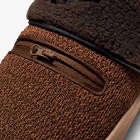 SANDAL UNISEX NIKE BURROW SE CACAO DARK CINDER DR8885-200